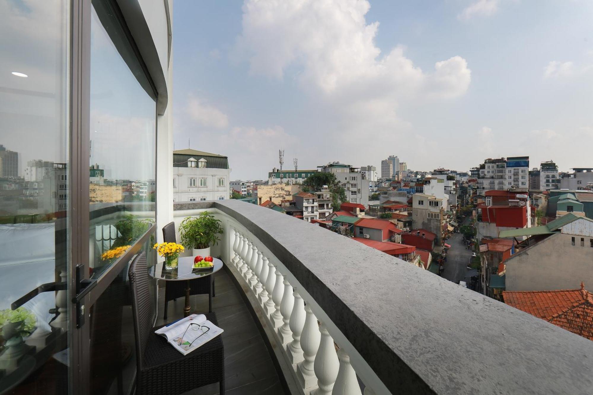 Hanoi Plaza Suite Hotel & Spa Kültér fotó