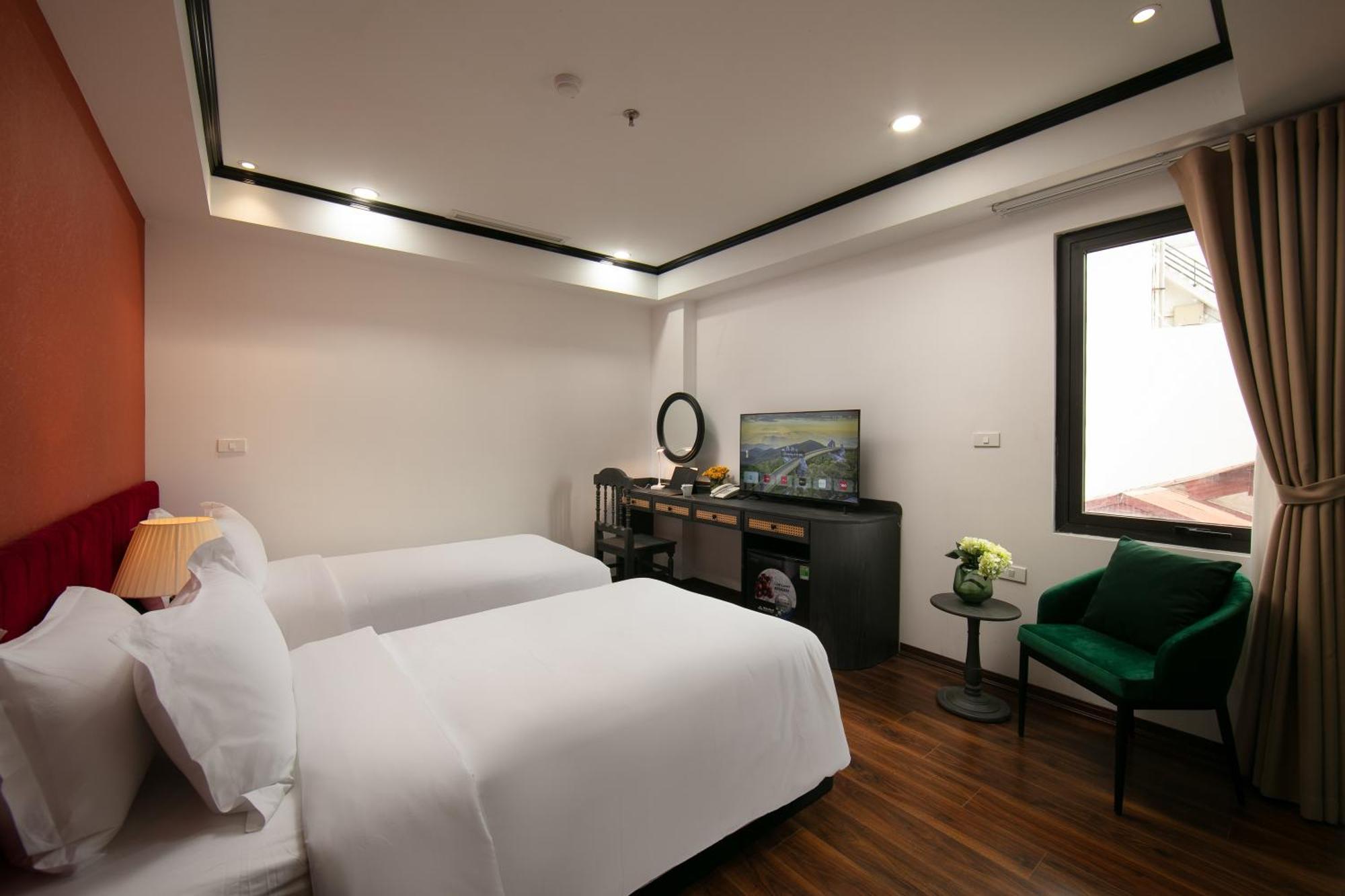 Hanoi Plaza Suite Hotel & Spa Kültér fotó