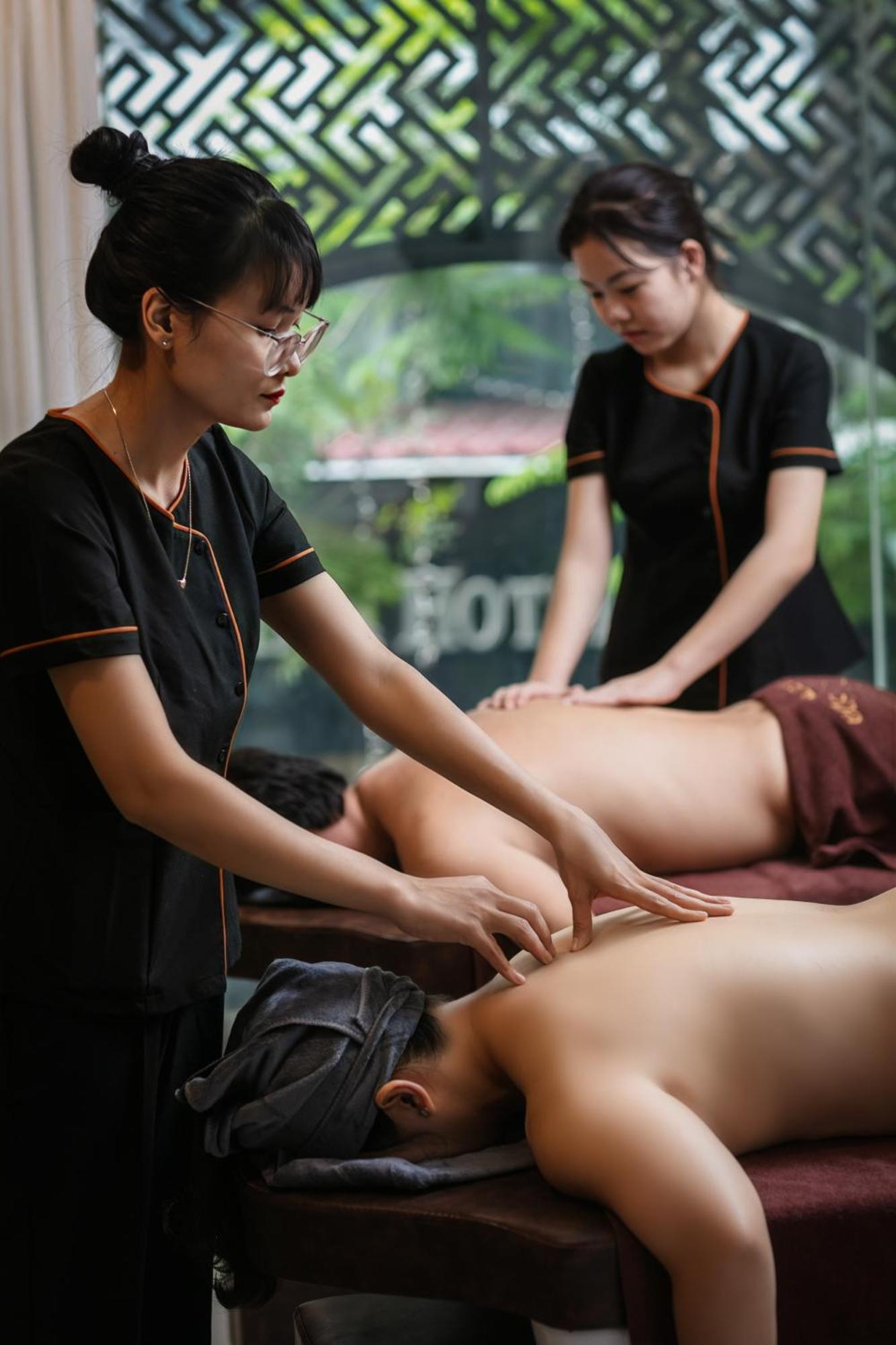 Hanoi Plaza Suite Hotel & Spa Kültér fotó